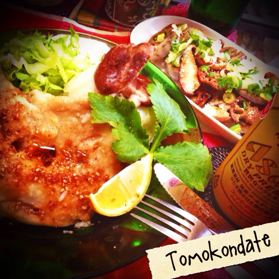 Snapdishの料理写真:tomocarat.さんの料理 炊飯器で作るシンガポールチキンライス🐓🍴💨✨|🇯🇵ともこちゃん。さん