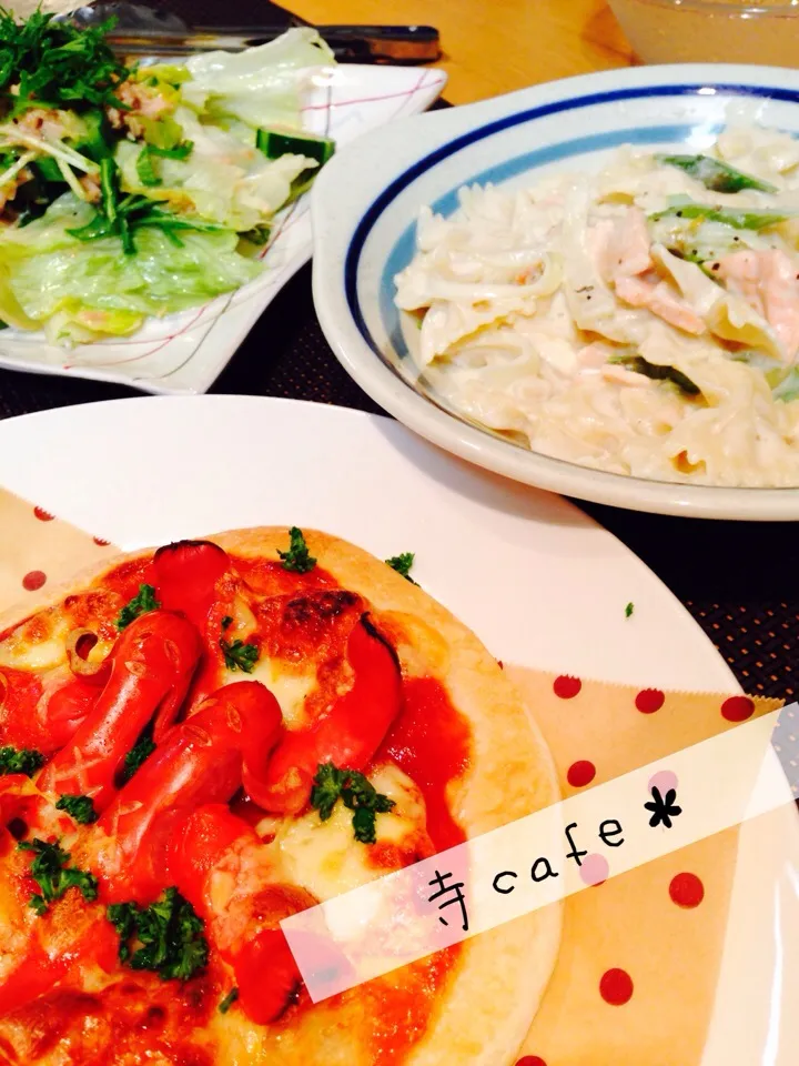 Snapdishの料理写真:ピザ！パスタ！サラダ！|寺cafe＊さん