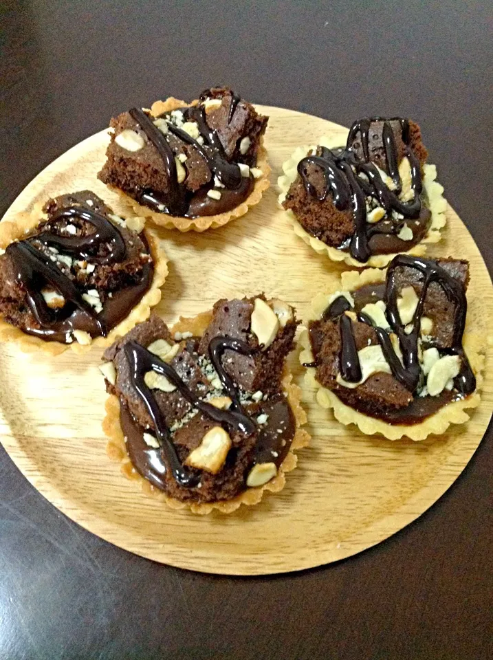 Tart chocolate & brownie|Nutsaba Tairathitiさん