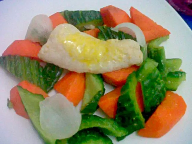 Steamed Fish Carrots & Bitter gourd|Dan Alfred Garcia Madriagaさん