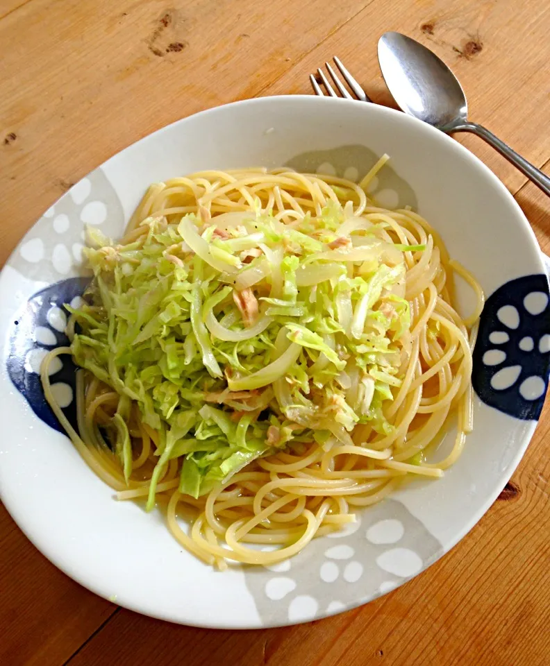 もりもりキャベツとツナのスープパスタ|まっきーさん