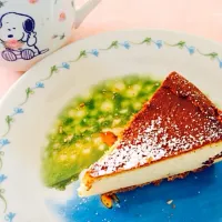 Snapdishの料理写真:濃厚ベイクドチーズケーキ|rocoさん