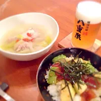 参鶏湯と韓国風マグロアボカド丼|tarayacoさん