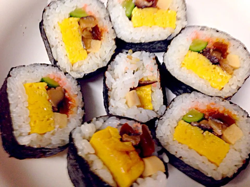 Ehou maki... Hubby just bought this... I didn't made this.|Deana/Akinaさん