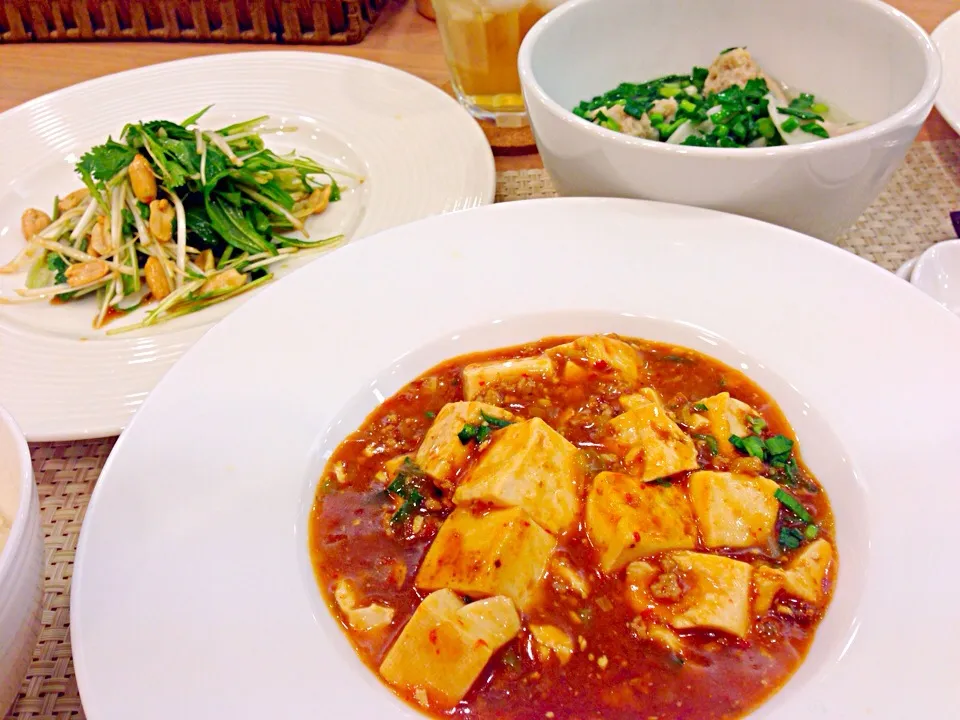 麻婆豆腐、餃子スープ、老虎菜|Mikaさん