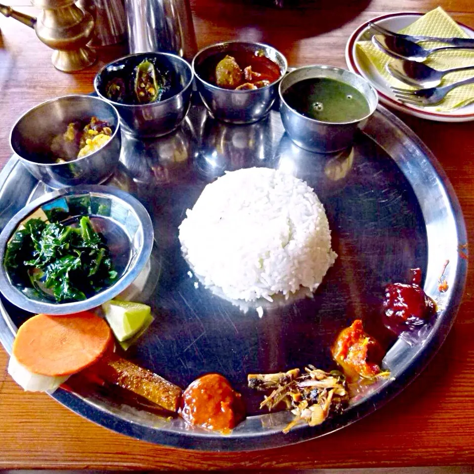 थाली (Thali, Nepalese plate)|maixx ใหม่さん