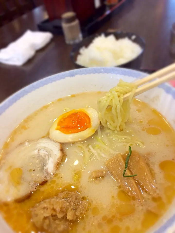 おやべホワイトラーメン|Takehiro Nishiharaさん