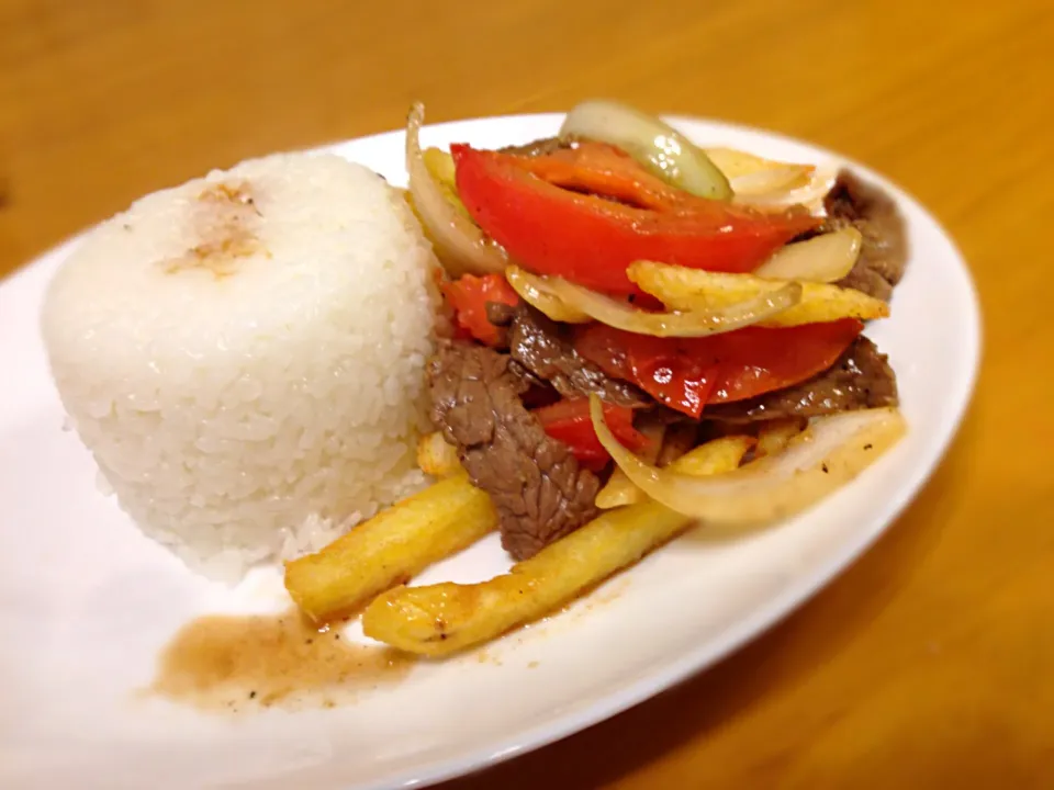 Lomo saltado|Erick Chinenさん