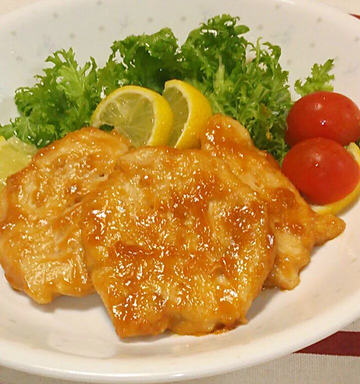 さくちんさんの簡単 鶏胸肉の味噌マヨ焼き🎶|オオトモさん