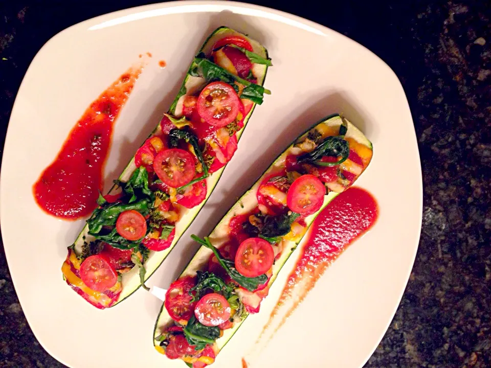 Zucchini pizza boats|Tomeka Gilbertさん