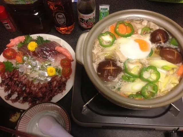 餃子鍋、飛び魚と太刀魚のお刺身、ホタルイカ、焼きタラコ、ミニトマト🍅！✩⃛꒰⁎⁍̴◡⁍̴⁎ ॢ꒱✨|サソリさん