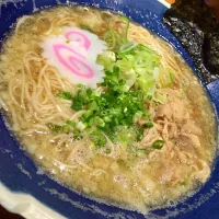 Snapdishの料理写真:Salary Man's Ramen|Carlo Gundaさん