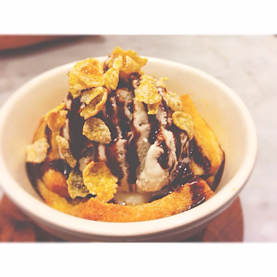 banana icecream with cornflake|Nucha's Nuchyさん