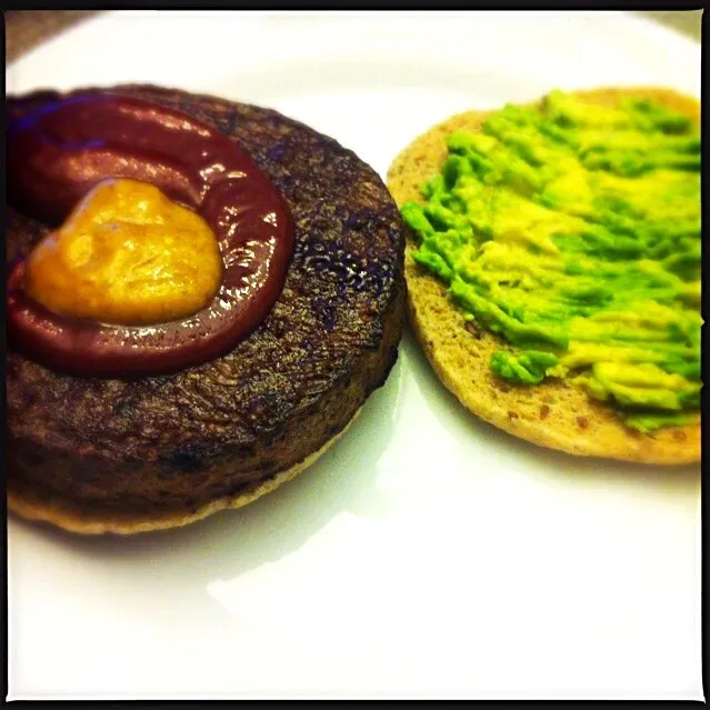 Friday Burger Night #vegan|T.E.Dennisさん