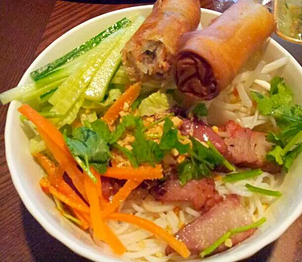 Bun Cha Gio- Vietnamese vermicelli noodle bow|Jamieさん