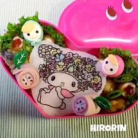 Snapdishの料理写真:お花いっぱいマイメロ弁当♡