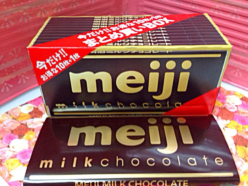 ❤️Meiji Milk Chocolate❤️|Deana/Akinaさん