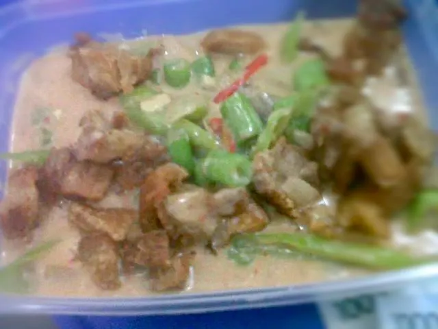 Snapdishの料理写真:Philippine Cuisine : Crispy Bicol Express or Crispy Pork Belly With Spicy Coconut Milk Sauce|Dan Alfred Garcia Madriagaさん