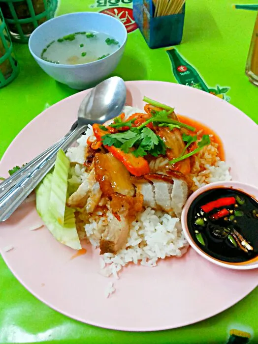 ข้าวหมูแดง+หมูกรอบ|cherryさん