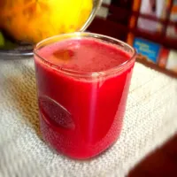 Beet-Apple-Carrot Juice|Ninta Fiusさん