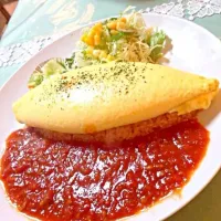 Snapdishの料理写真:チリトマトオムライス♡|marieさん