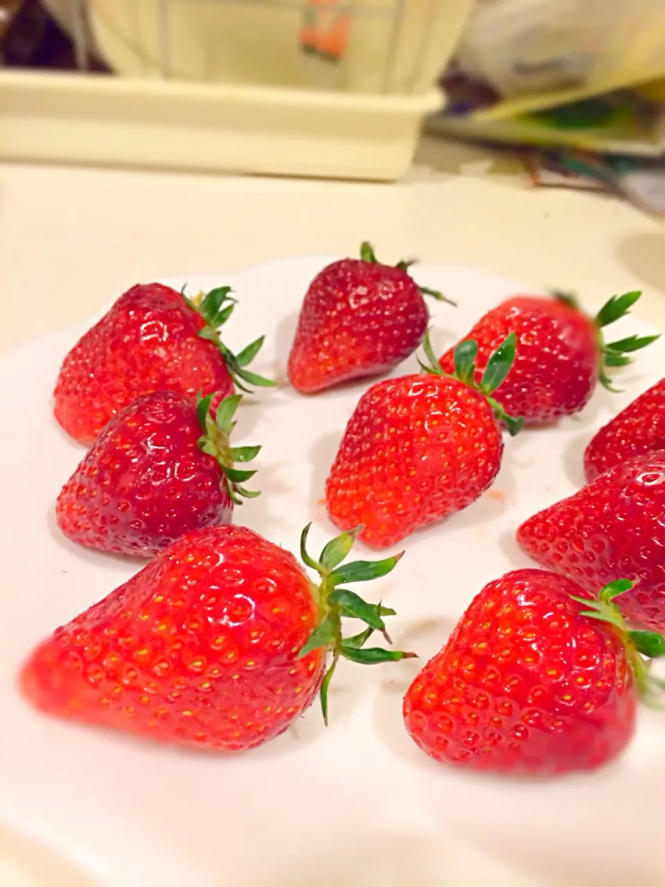 イチゴ🍓|Koji Kusanoさん