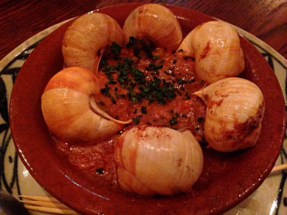 サングリア・鷹匠店  エスカルゴのスペイン風🇪🇸|ゆうじ.さん