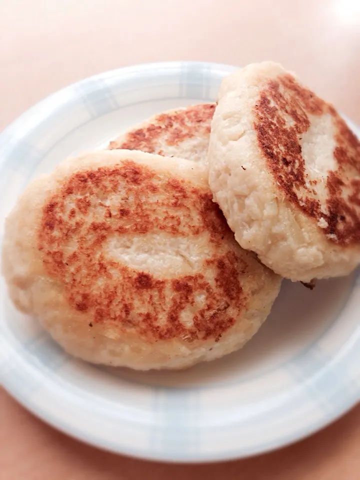 Snapdishの料理写真:愛子さんの料理 豆腐ハンバーグ|きーこさん