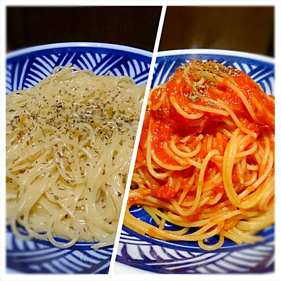 Snapdishの料理写真:今日の昼御飯。
母は簡単カルボナーラ風、家内はトマトパスタ。
同時にがポイント。簡単カルボナーラ風はパスタを茹でる鍋だけで作れるから後片付けも簡単！|Itaruさん