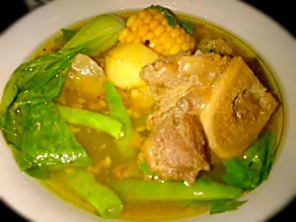 Philippine Cuisine: Bulalo|Dan Alfred Garcia Madriagaさん