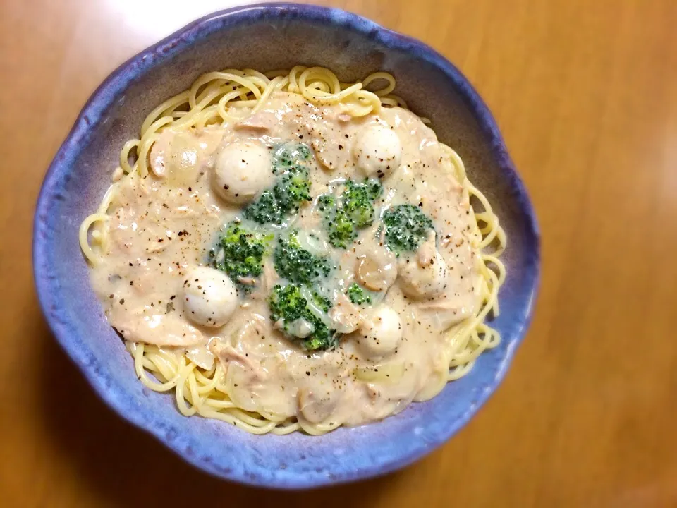 Tuna & Broccolli White Sauce Pasta😊|Mishii Ishii😉さん