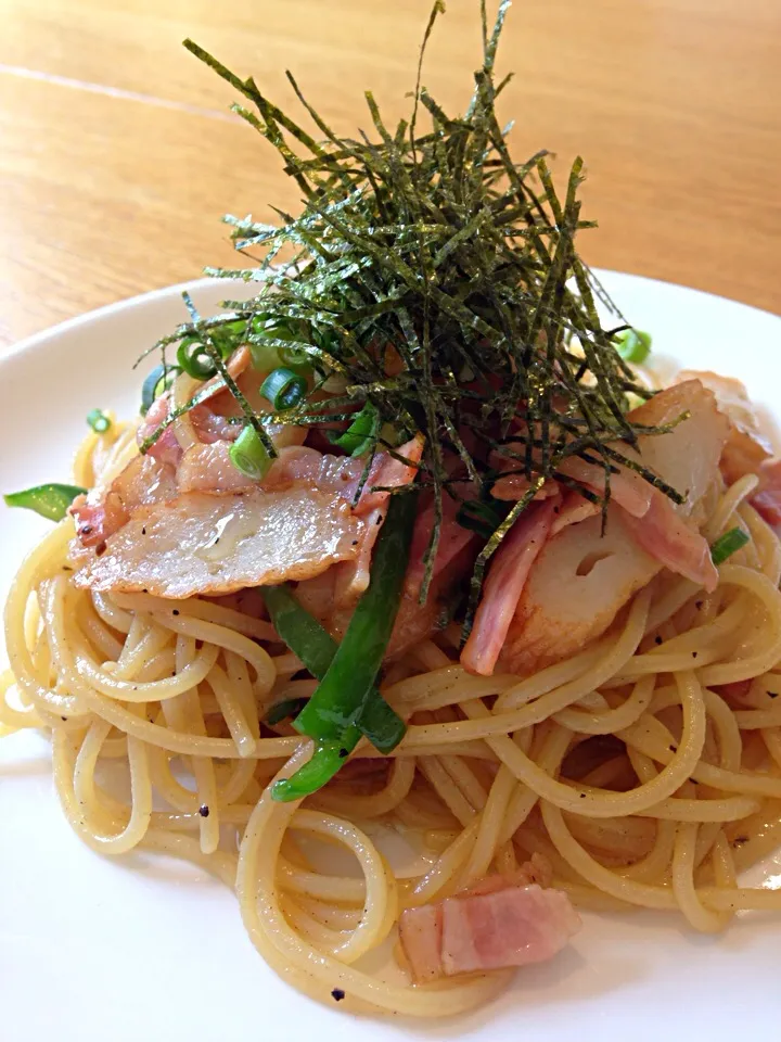 薩摩揚げとベーコンの和風パスタ|まつださんさん