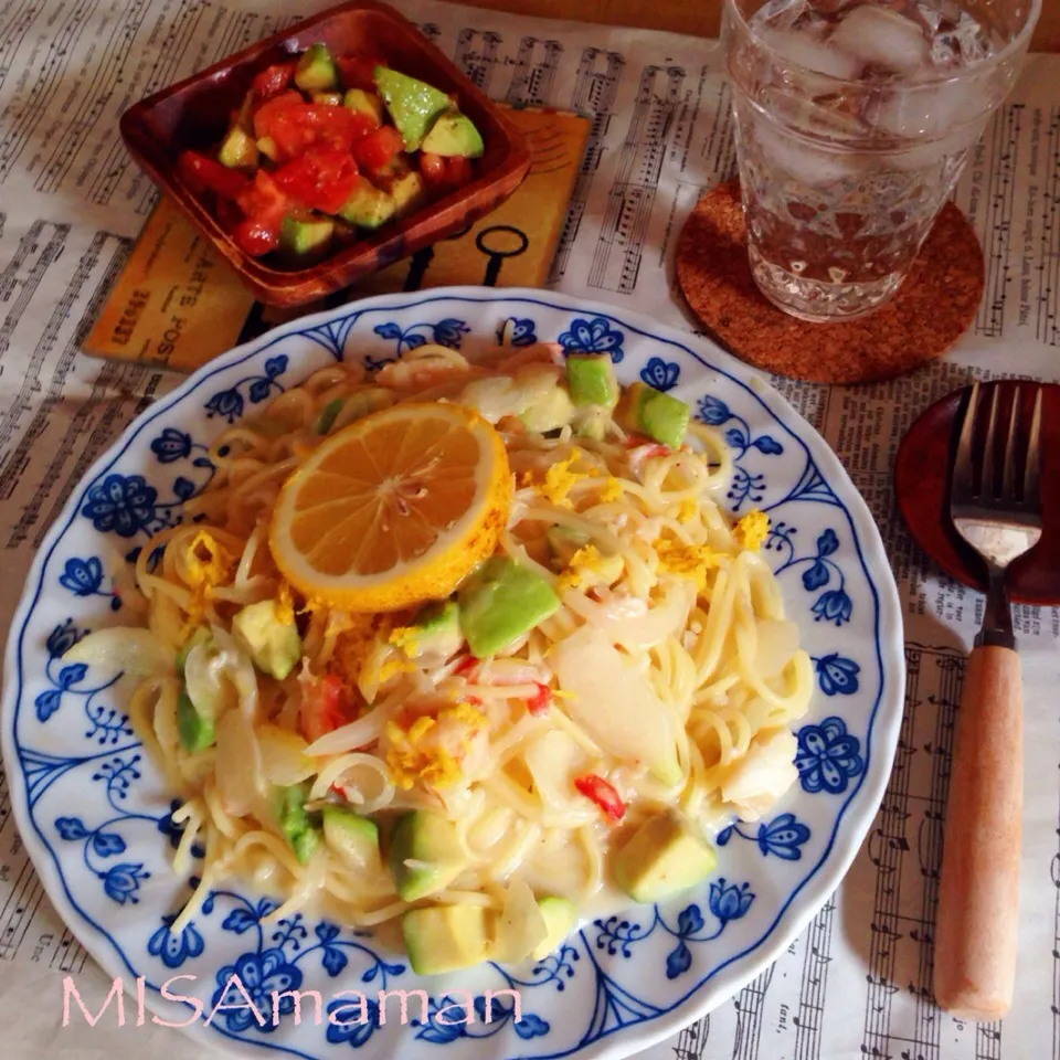 Snapdishの料理写真:🍋レモンクリームパスタ🍝|みさmamanさん