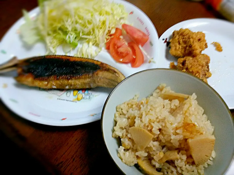 サンマ開き焼き、タケノコご飯、唐揚げ|Tsugumi Saitoさん