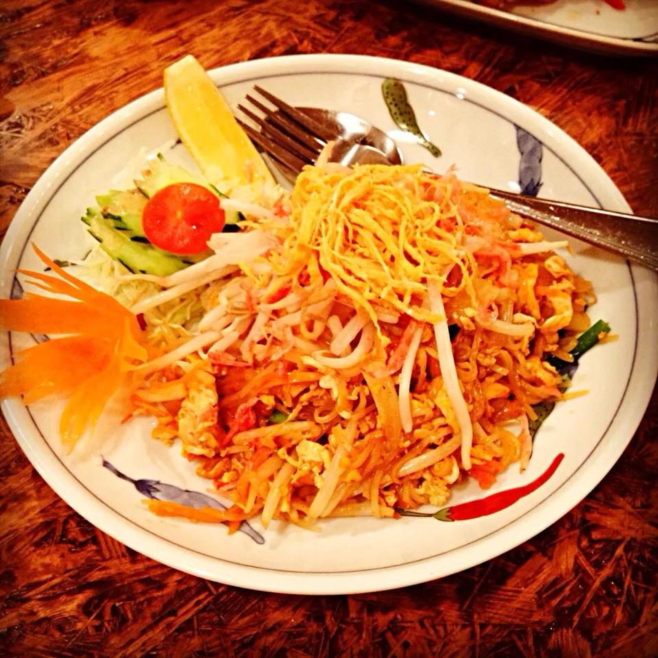 ผัดไทย (Thai fried noodle)|maixx ใหม่さん