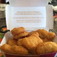 Snapdishの料理写真:Chicken nuggets|julia hoさん