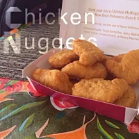 Snapdishの料理写真:10 piece 'nugs|Irene Hoさん