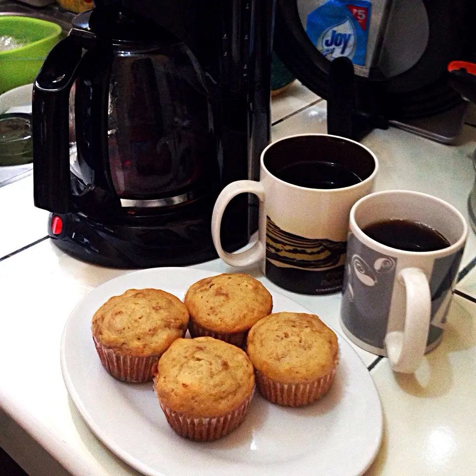 Snapdishの料理写真:Banana Muffins|gracecantillerさん