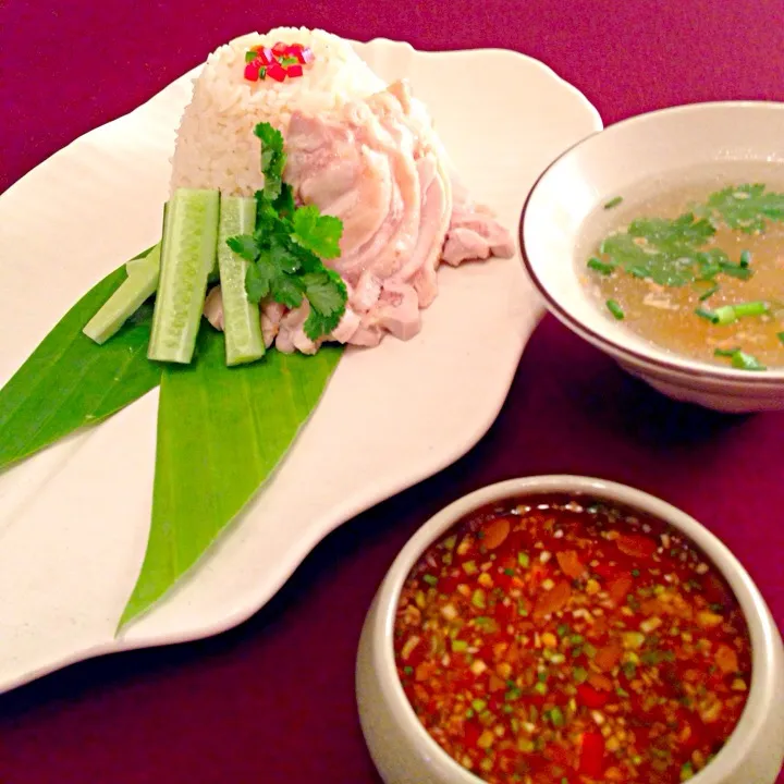 ข้าวมันไก่(Steamed chicken soup rice with boiled chicken topping)|Pakamasさん