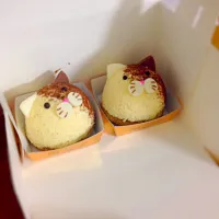 Snapdishの料理写真:ネコのケーキ|みるけじりさん