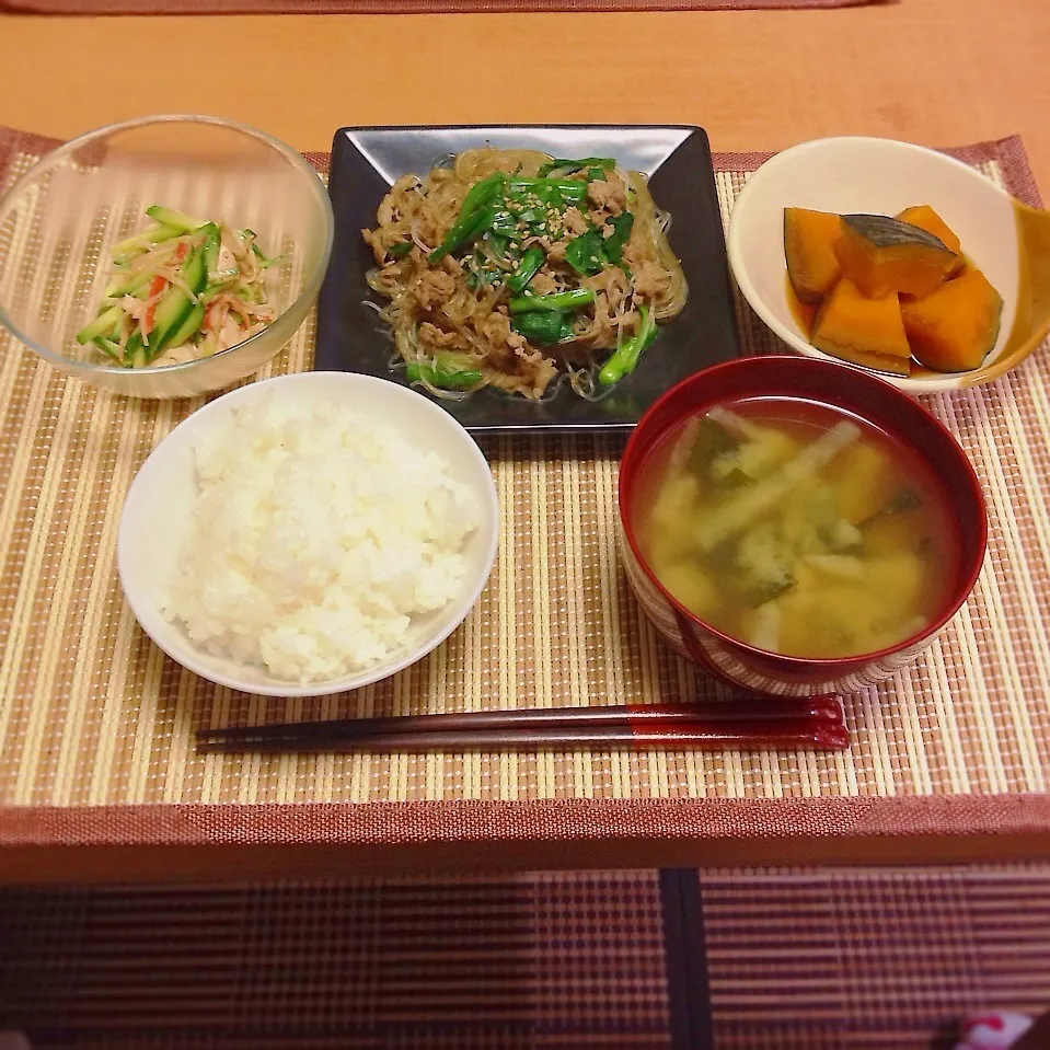 牛肉ニラ春雨のオイスター炒め、カボチャの煮物、中華風サラダ|はるさん