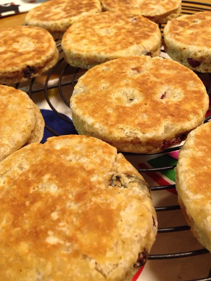 Snapdishの料理写真:Welsh cakes :)|mさん