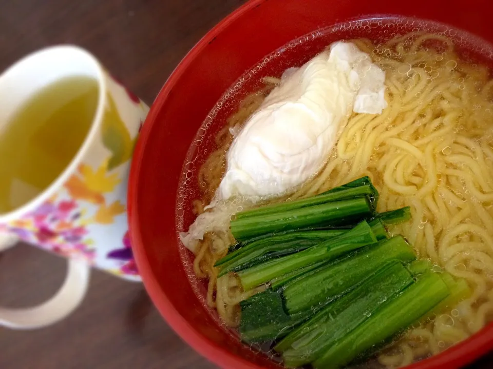 夜食 塩ラーメン|きむらゆりかさん