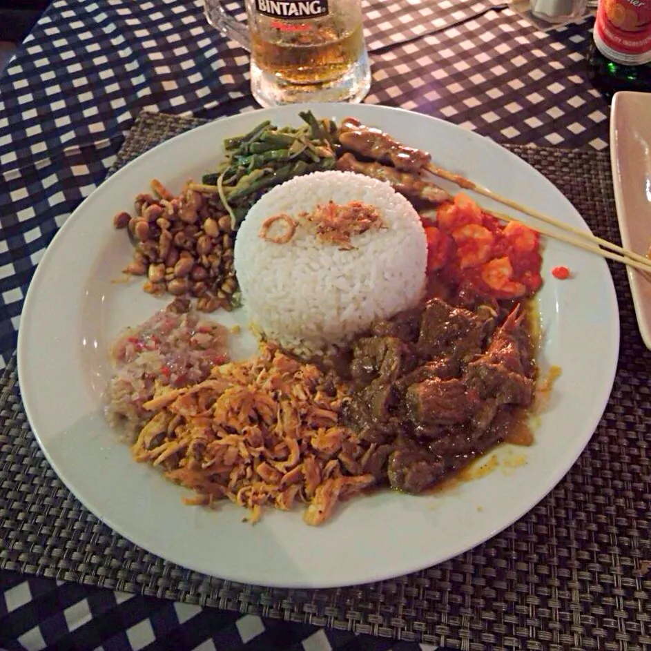 Nasi campur|maixx ใหม่さん