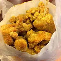 Snapdishの料理写真:Popcorn chicken盐酥鸡|Evilash666さん