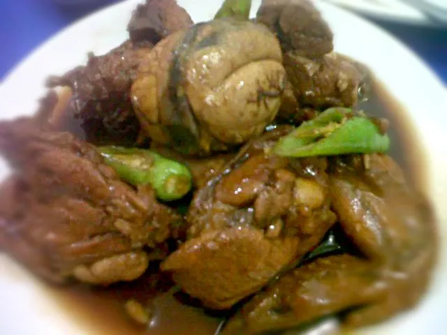 Pinoy Food: Chicken & Balut Adobo|Dan Alfred Garcia Madriagaさん