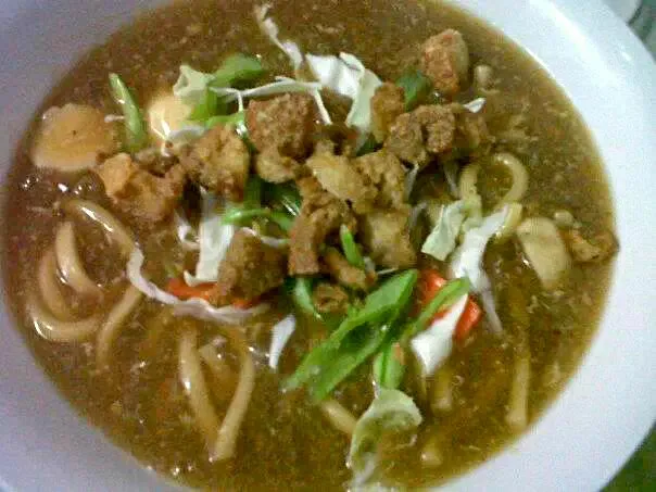 Philippine Cuisine: Lomi Soup|Dan Alfred Garcia Madriagaさん