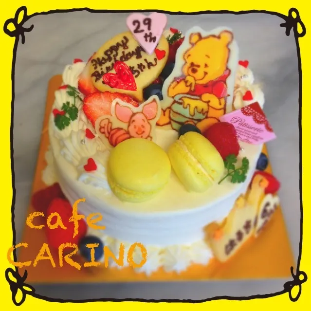 Snapdishの料理写真:Winnie the poohケーキ|harukaさん