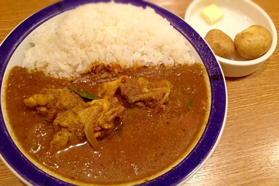 インドカレーのチキンカレーです😄|Emikoさん