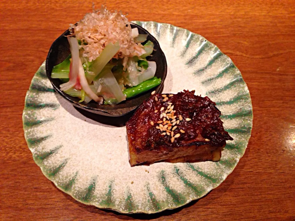 Snapdishの料理写真:うるいの酒盗和え 茄子のふき味噌焼き|ハギーさん